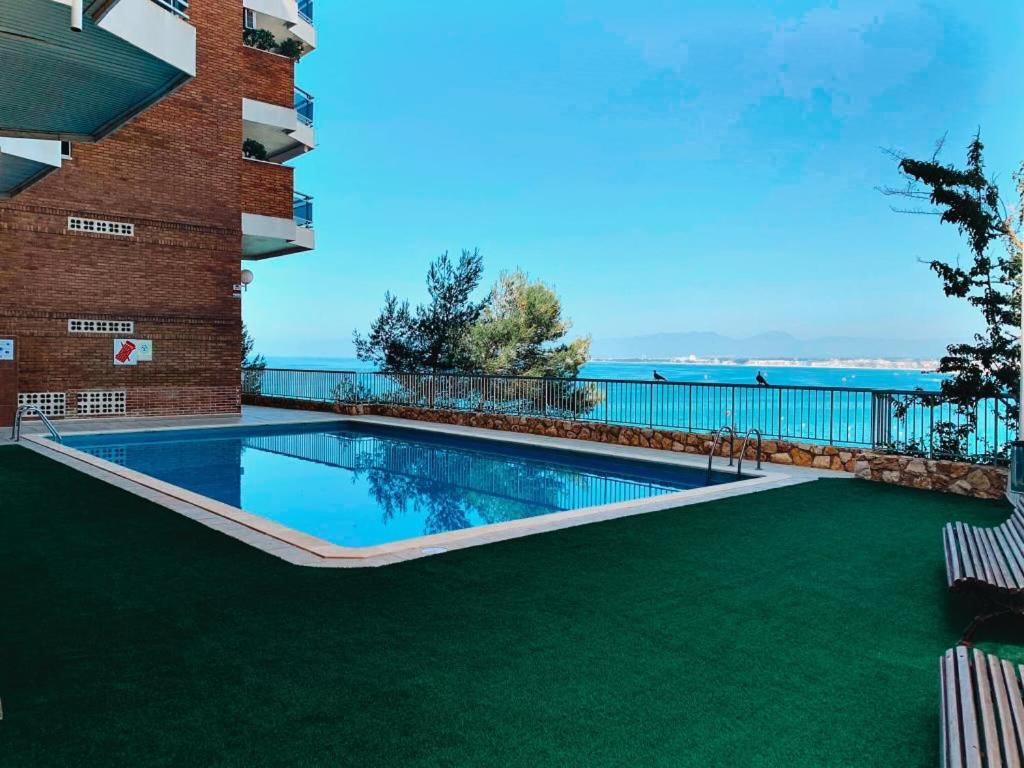 Bahia Apartamento Sobre El Mar Lejlighed Salou Eksteriør billede